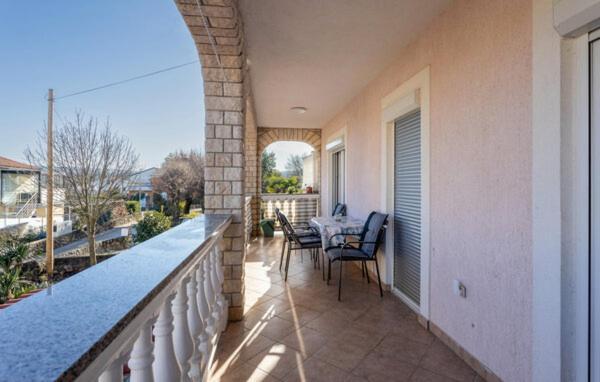 Apartment Sabina&Zoran Малинська Екстер'єр фото