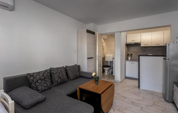 Apartment Sabina&Zoran Малинська Екстер'єр фото
